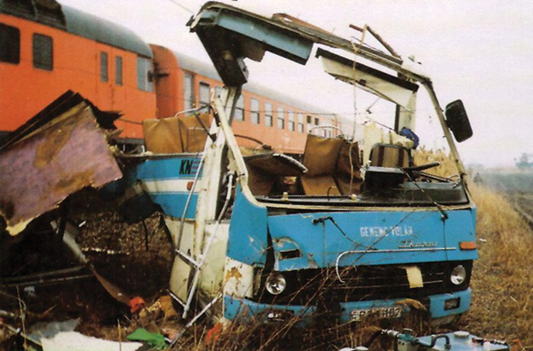 Kiss Kató halottlátó állítja: szellemek tanyáznak a pörbölyi vonatkatasztrófa helyszínén