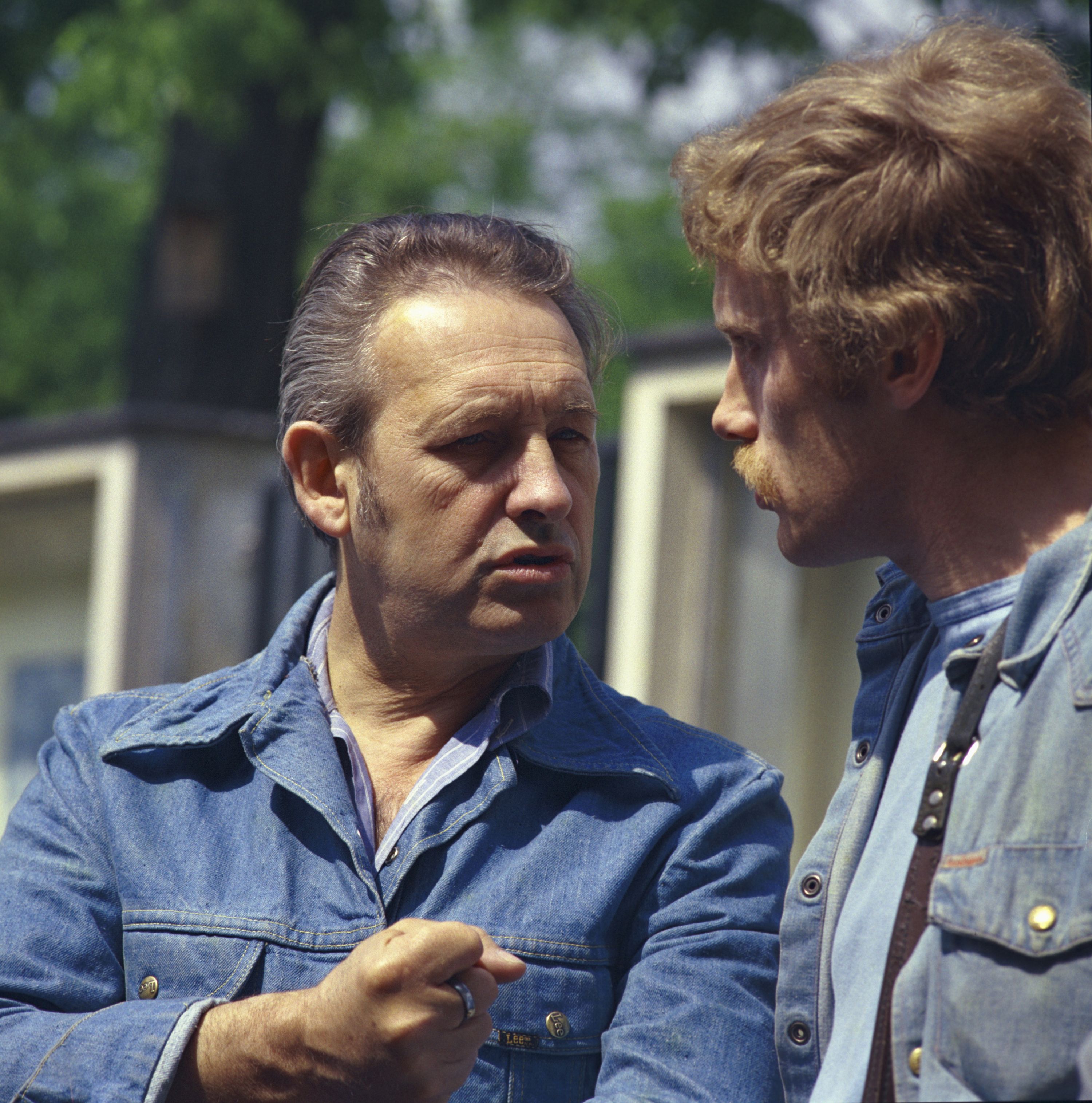 Reżyser Andrzej Wajda i aktor Daniel Olbrychski. Warszawa, maj 1977 roku