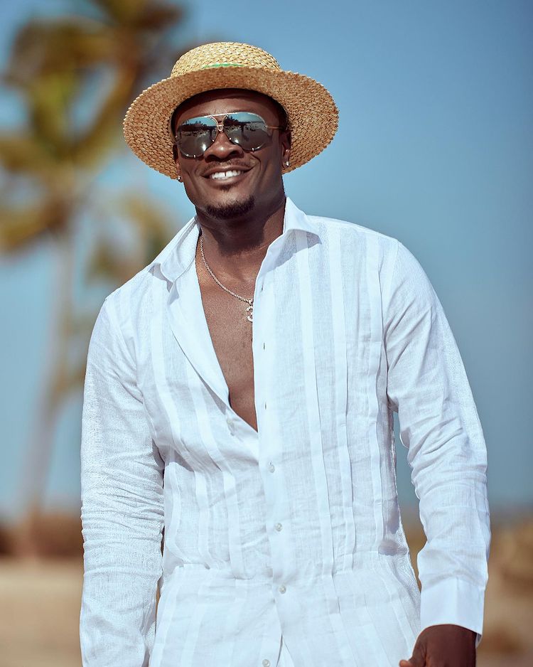 Shatta Wale was my classmate – Asamoah Gyan