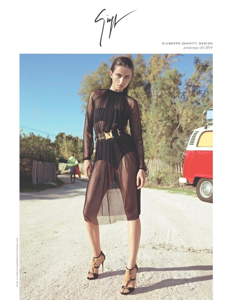 Andreea Diaconu / Giuseppe Zanotti