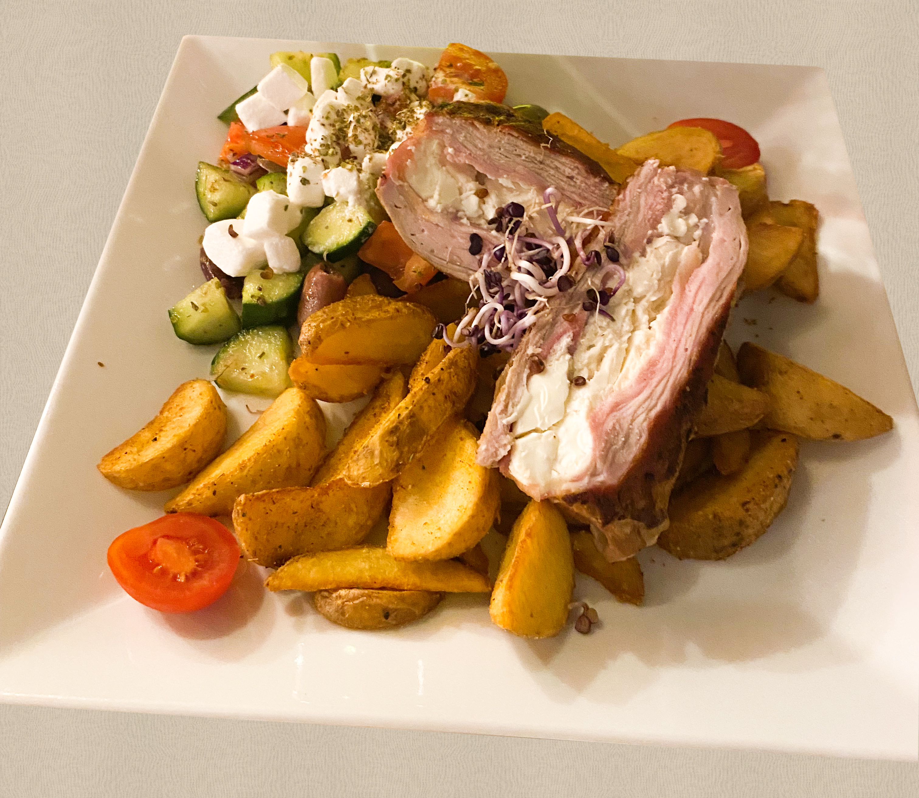 Így készíti Fásy Ádám a különleges töltött dagadót