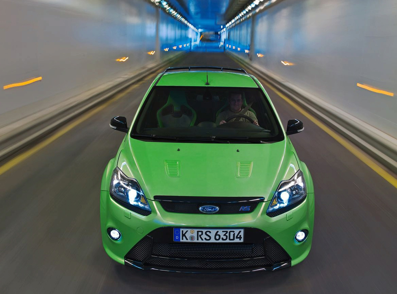 Focus RS anno Domini 2009 to 2.5 litra i pięć cylindrów w rzędzie poganianych przez doładowanie