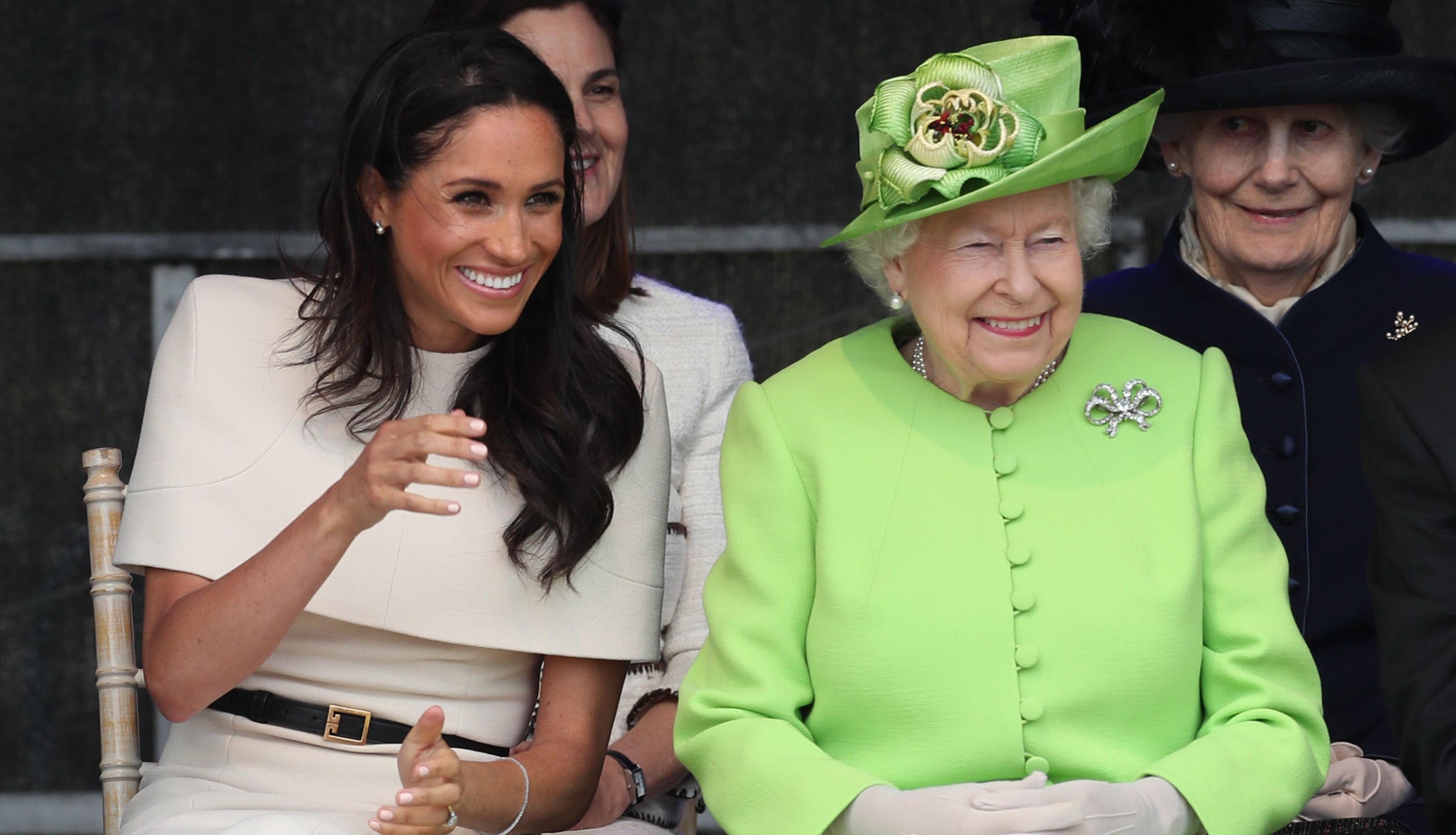 Kiderült, valójában mit gondolt Harry herceg feleségéről II. Erzsébet: egyetlen szóval jellemezte Meghant