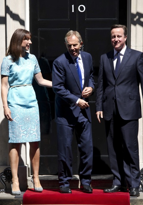 Samantha i David Cemeron oraz Tony Blair