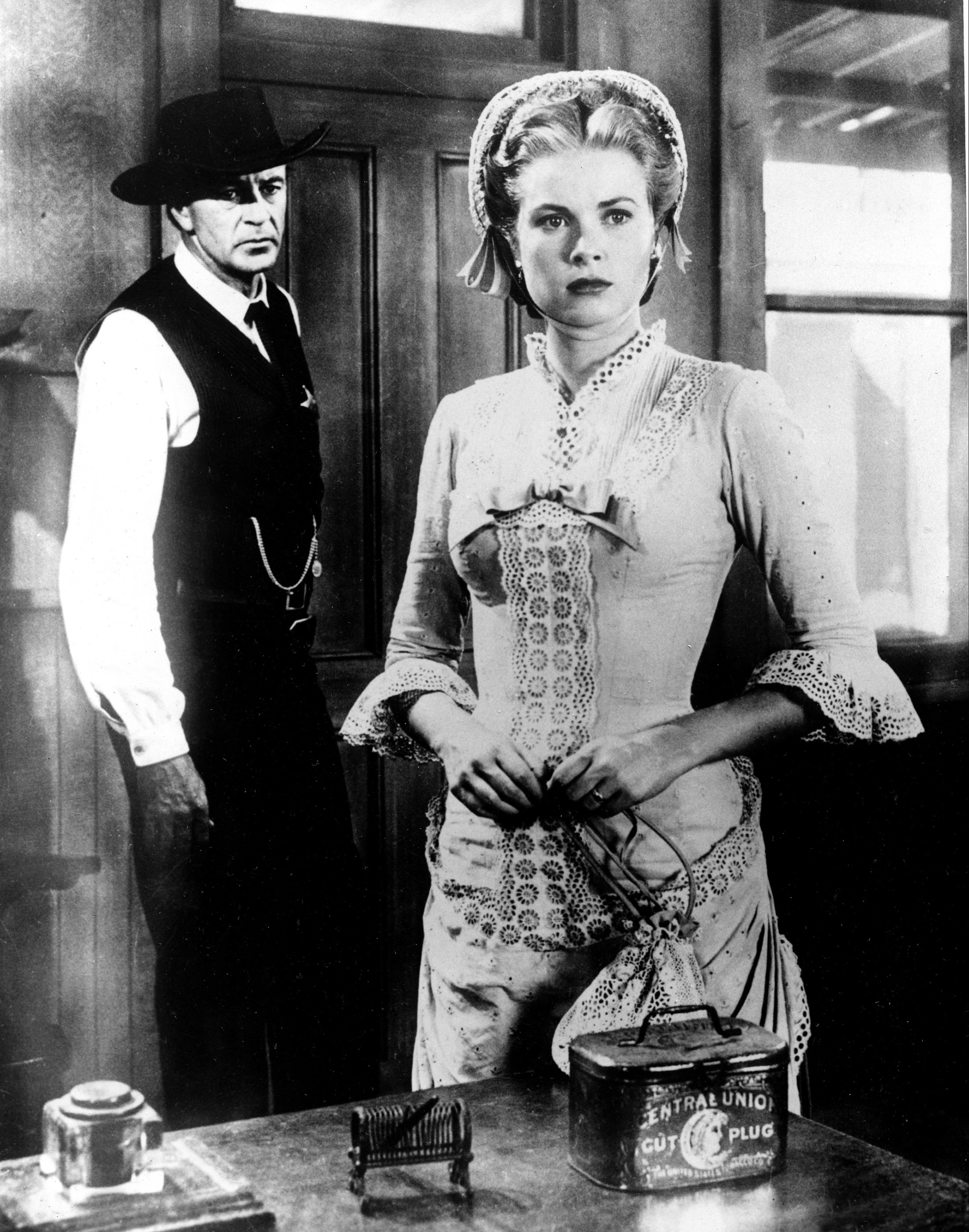 Grace Kelly i Gary Cooper w filmie