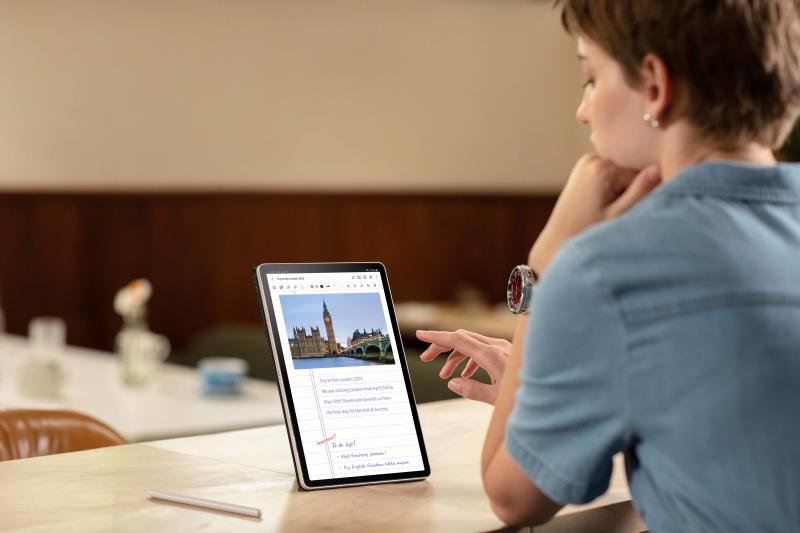 Kiderült, mikor érkeznek az új AI funkciók a régi Samsung készülékekre