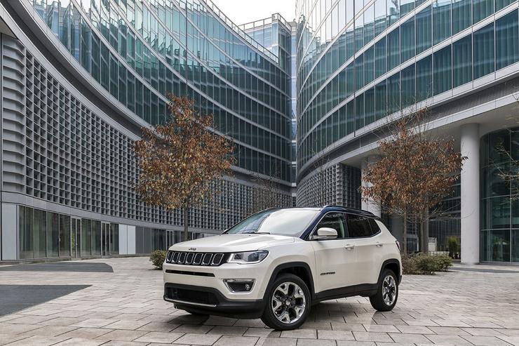 Jeep Compass nowy model od 99 800 zł Auto Świat