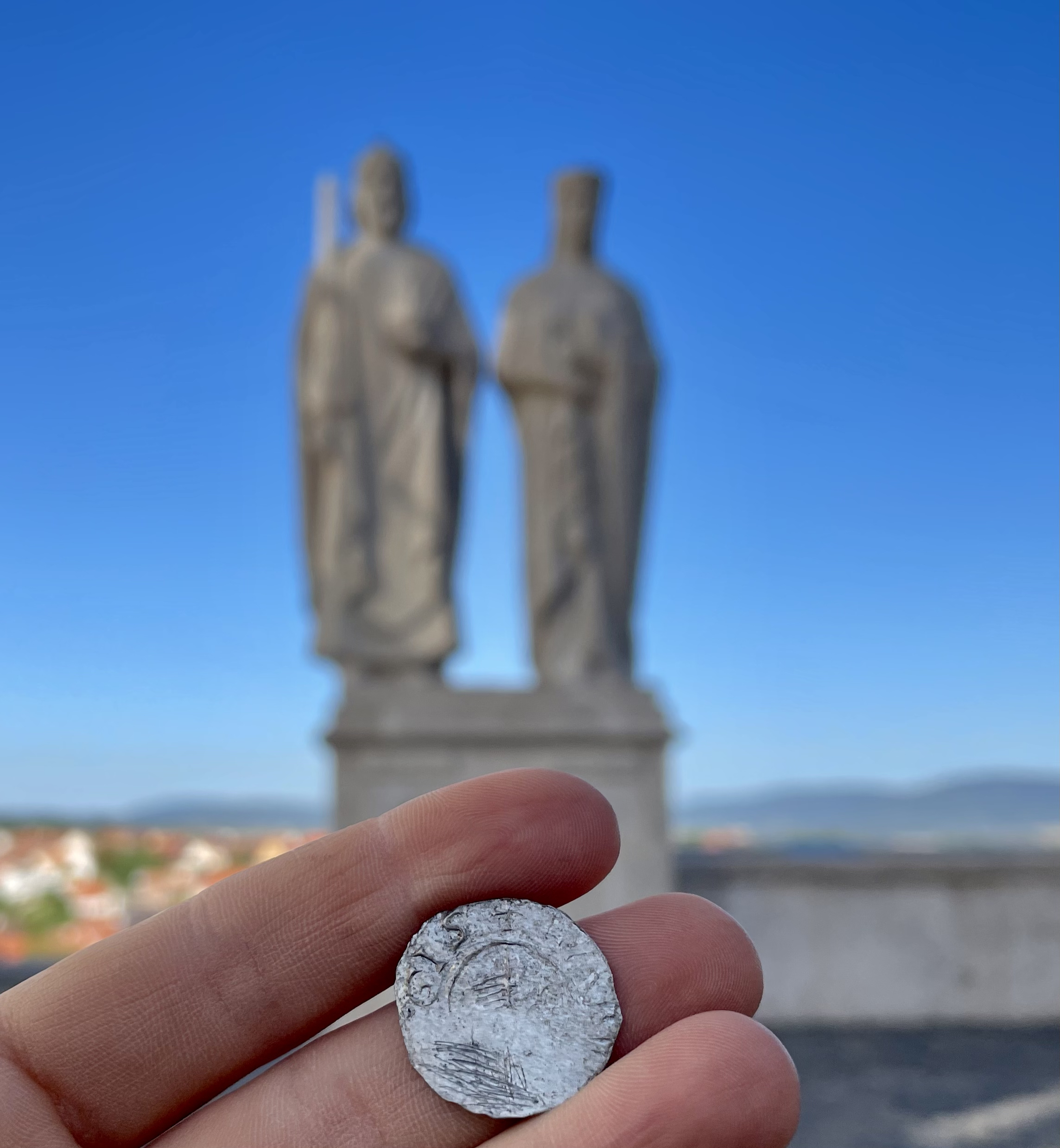 Hihetetlen lelet: sitt alól került elő Szent István pénze, a legidősebb magyar érme