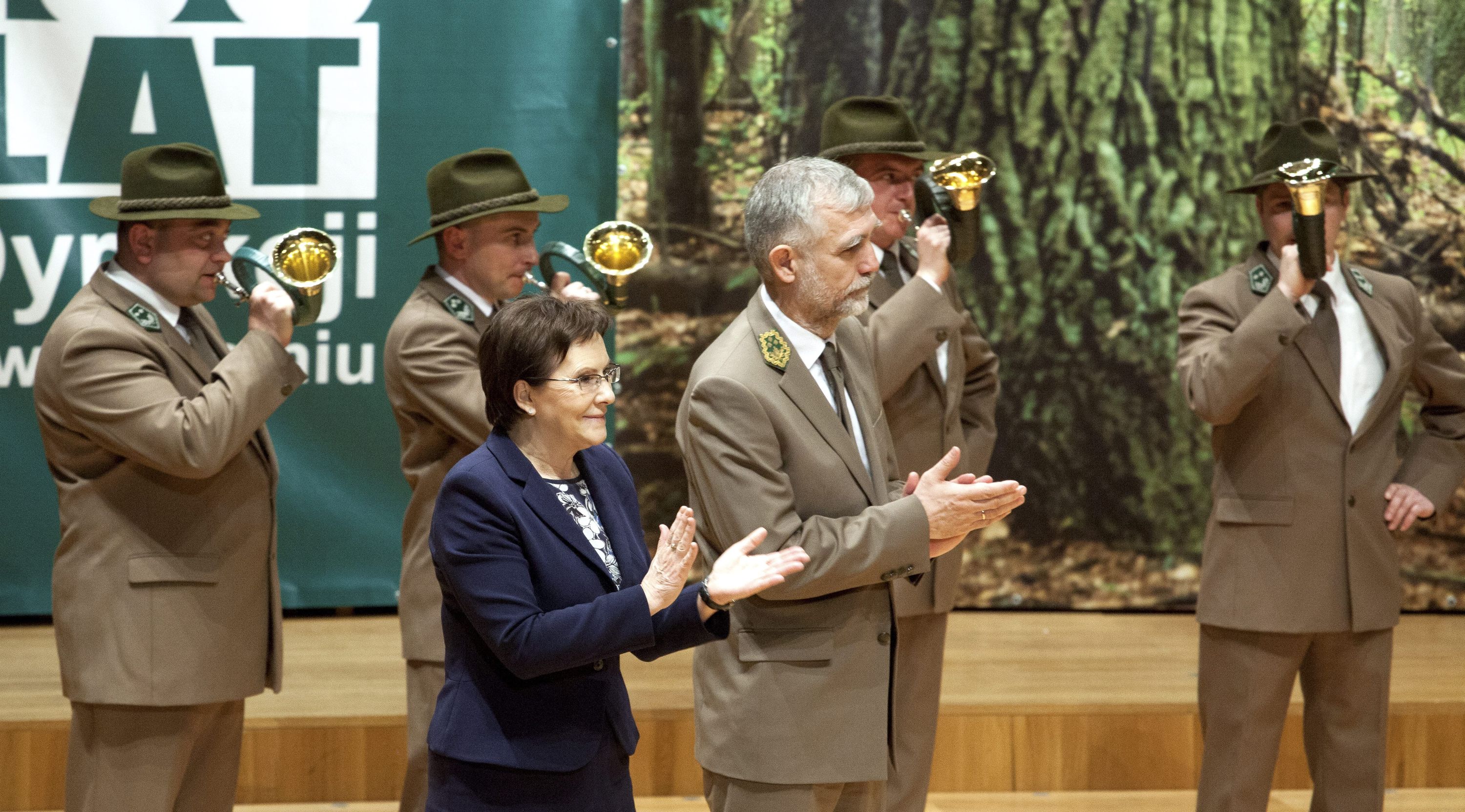 Jeden z najsłabszych politycznie ministrów - zauważa <a href=