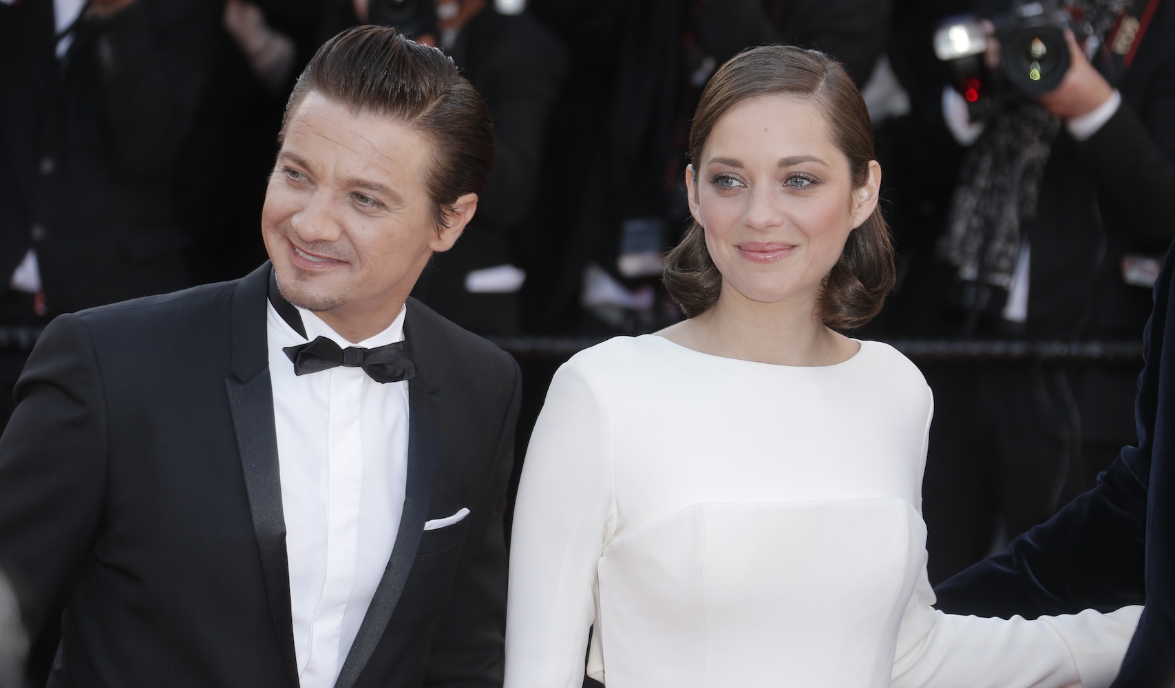 Jeremy Renner i Marion Cotillard na premierze