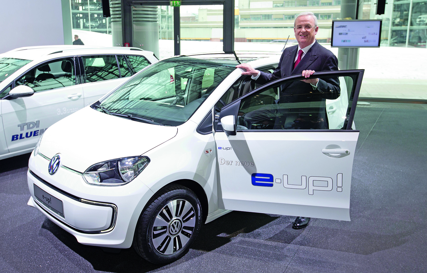Martin Winterkorn i volkswagen e-up!