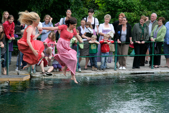 Dirndlspringen