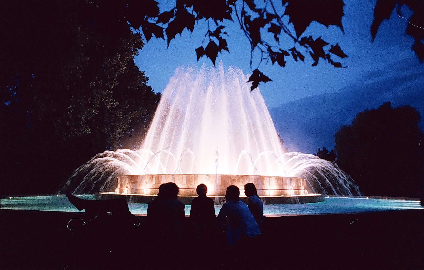 Eldőlt milyen dalok szólnak majd a Margitszigeten: Animal Cannibals és a Wellhello száma is felcsendül majd Bocelli mellett