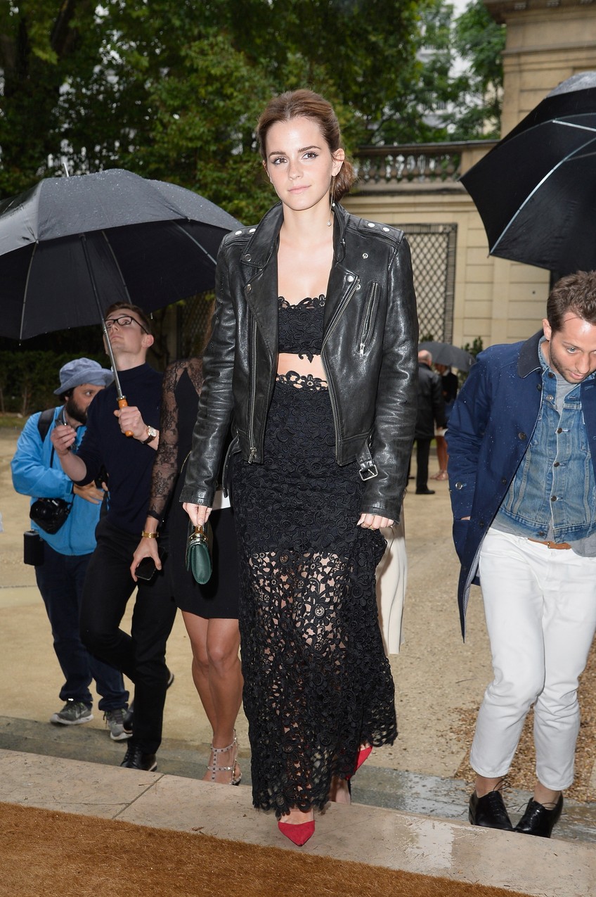 Emma Watson w komplecie Valentino / fot. Getty Images