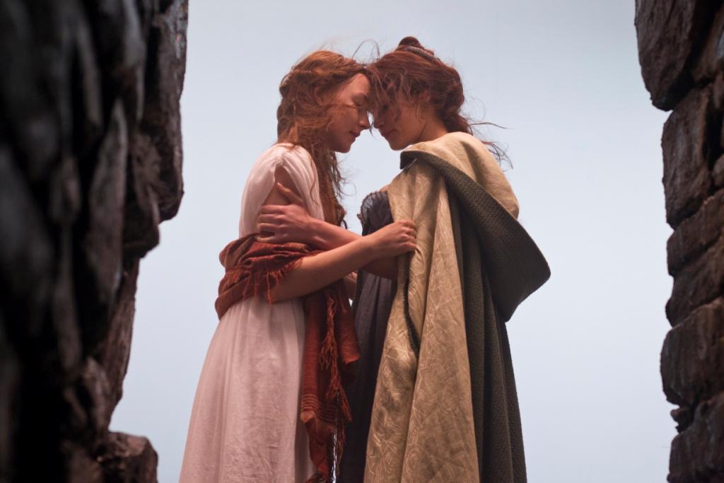 Gemma Arterton i Saoirse Ronan w