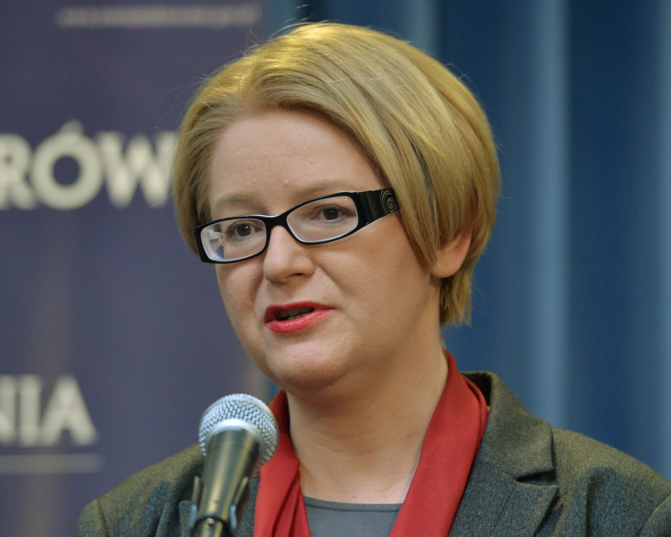 Europosłanka posiada ok. 10 tys. zł oszczędności. Ma 45-metrowe mieszkanie. <a href=