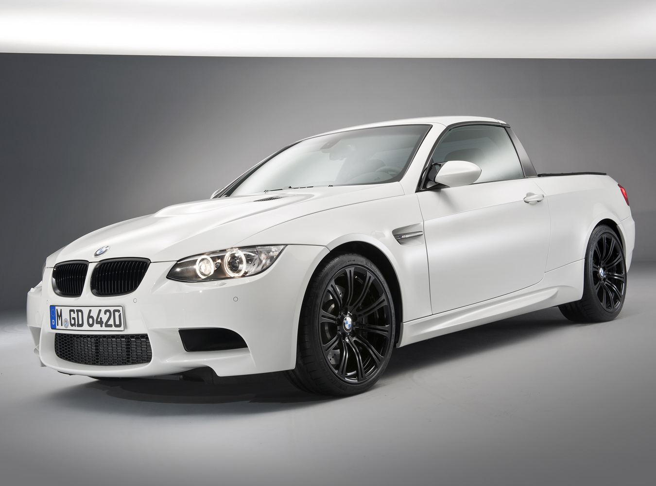 Pierwszy na świecie pickup o sportowych osiągach został stworzony w najściślejszej tajemnicy w centrum rozwoju BMW M GmbH