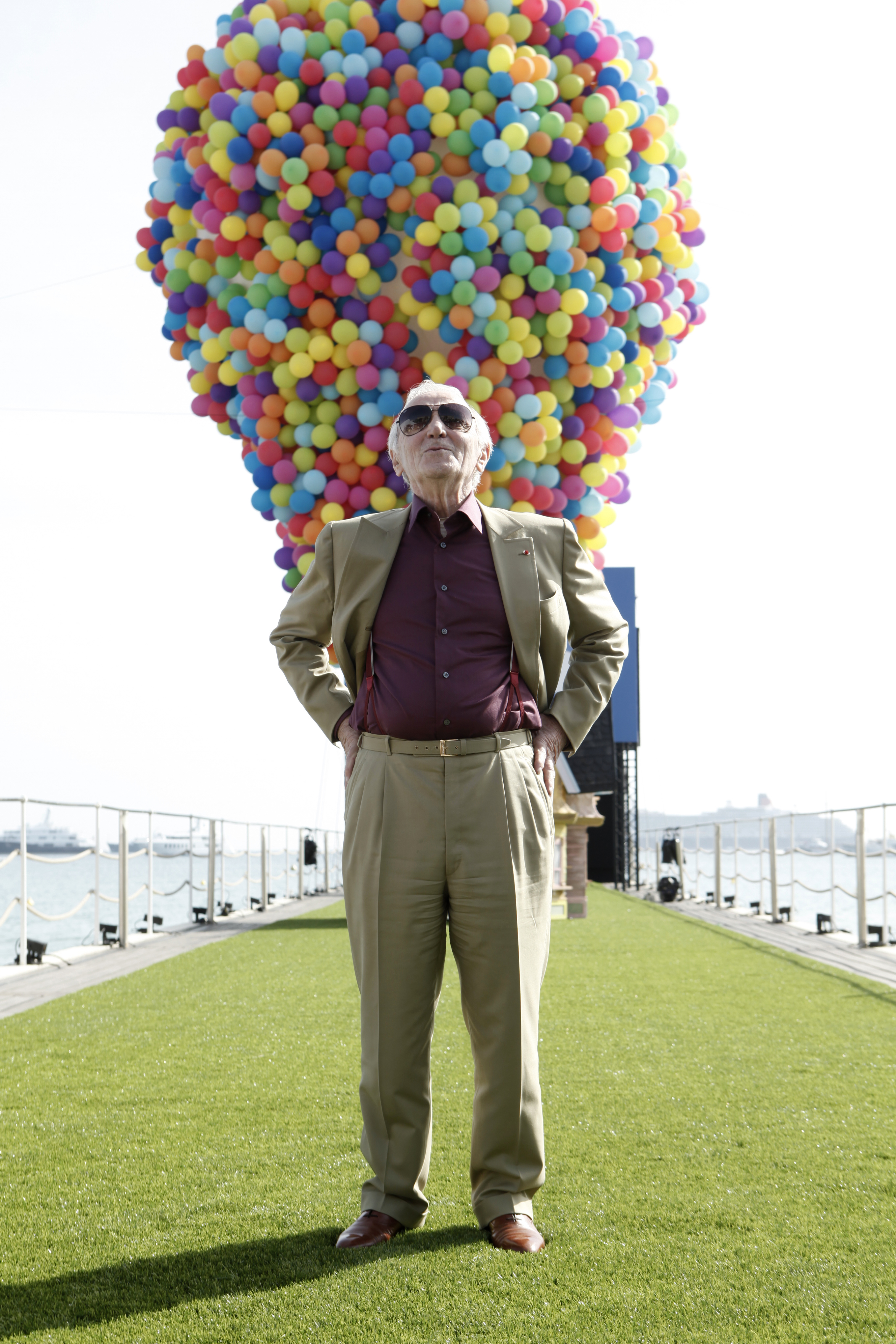 Charles Aznavour na canneńskiej promocji