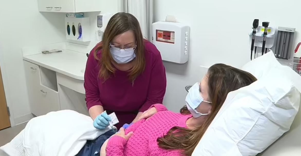 Végleg legyőzheti a mellrákot egy új vakcina