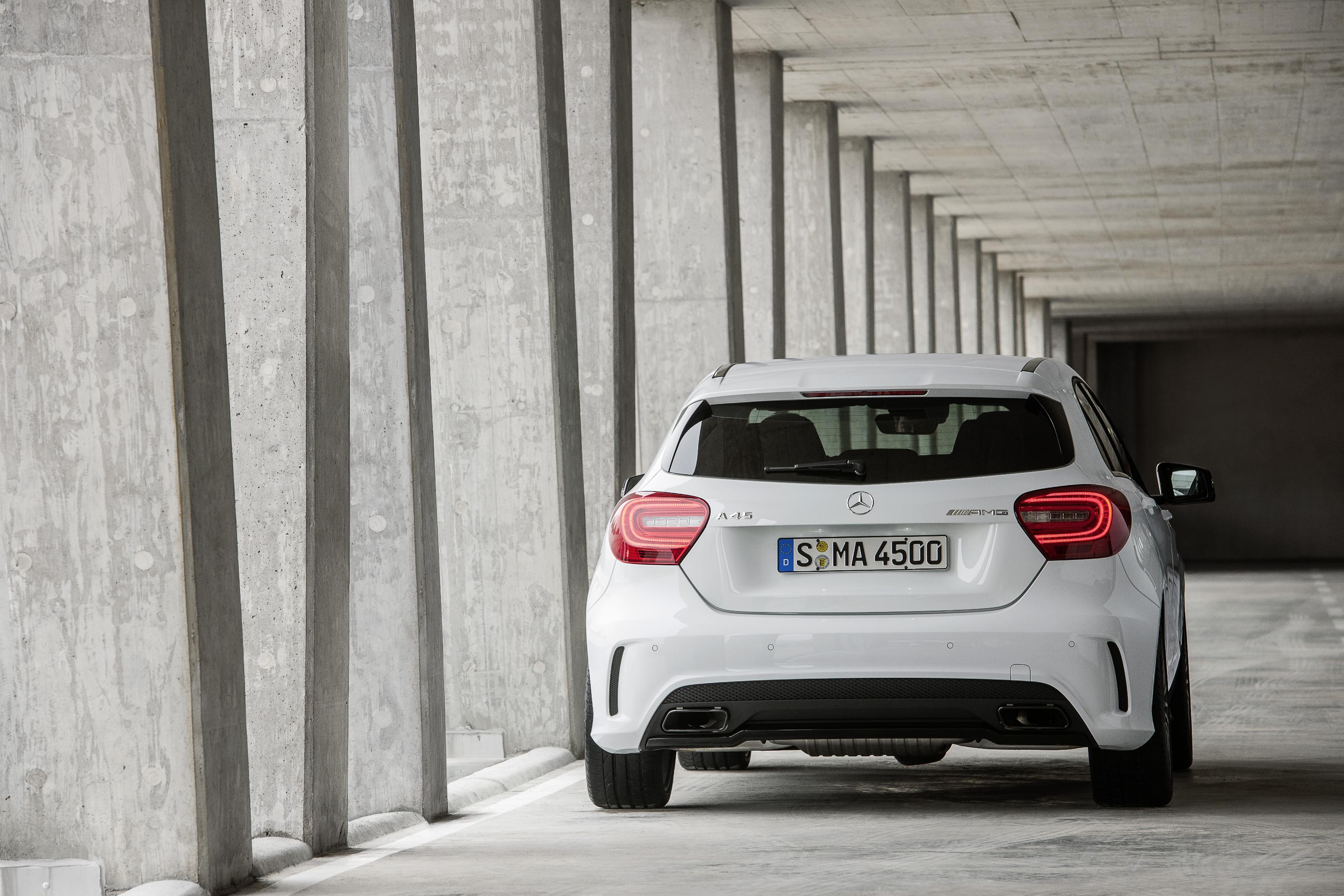 Mercedes A 45 AMG
