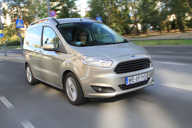 Ford Tourneo Courier 2022