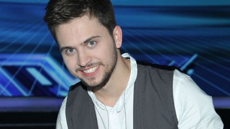 Thread: Classify Ukrainian winner of Polish X Factor-Artem Furman