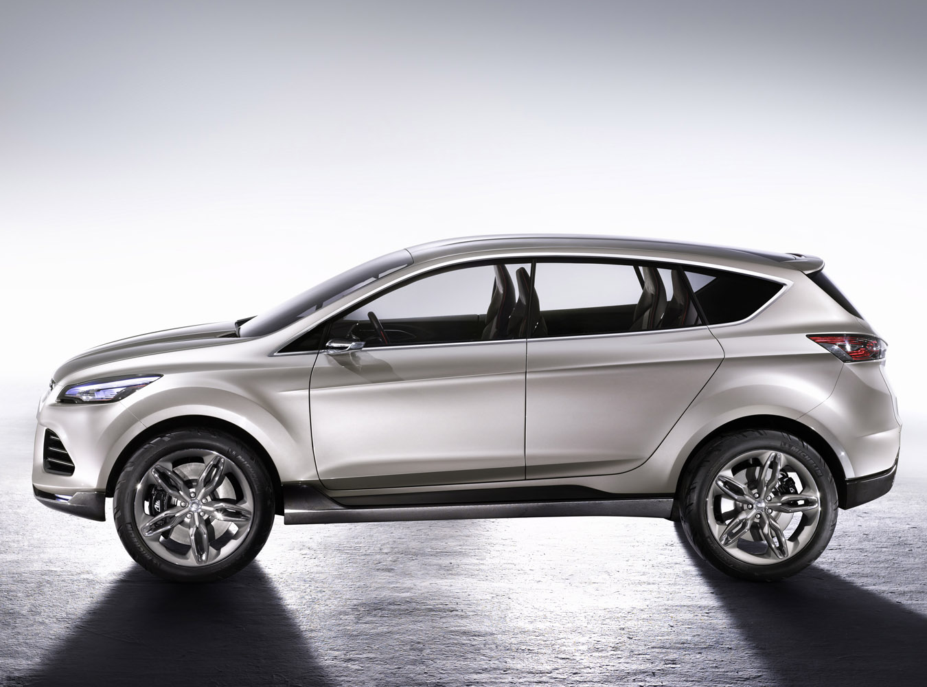 Oto ford vertrek concept - prototyp prosto z Detroit. Samochód, który zdradza nam jaki będzie następca forda kugi...