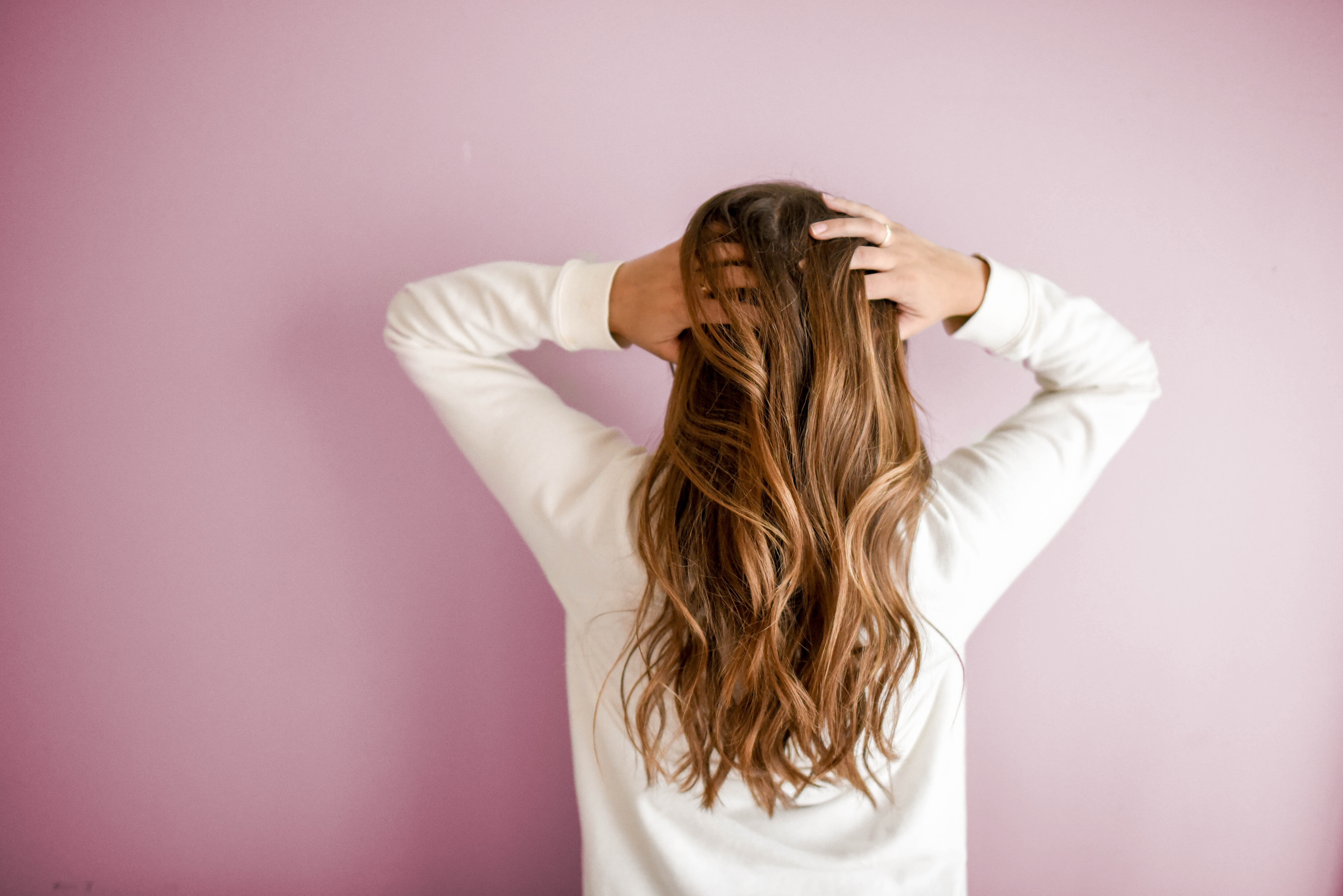 Így hat a száraz sampon a haj egészségi állapotára | EgészségKalauz