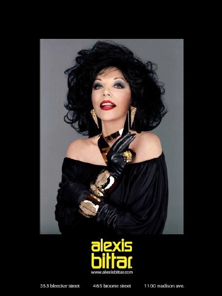 Joan Collins (81 lat) dla Alexis Bittar / materiały prasowe