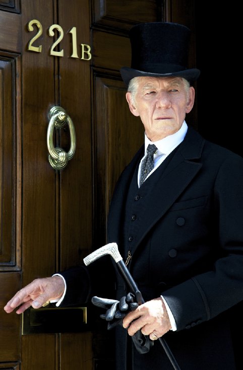 Ian McKellen leciwym Holmesem