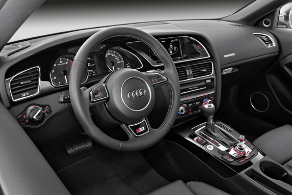 Audi A5/S5 - pierwsze miejsce w klasie średniej