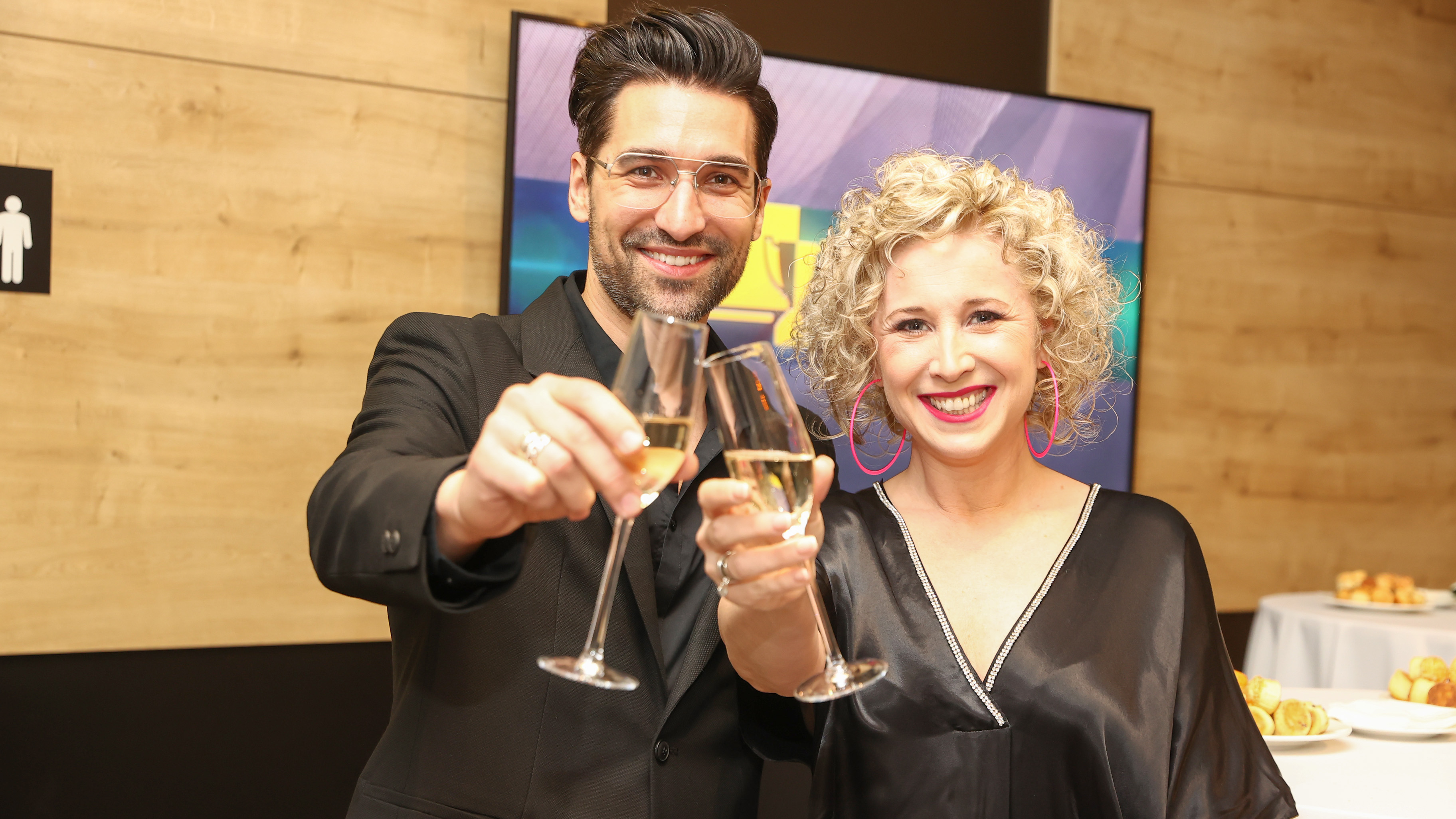 Sztárdömping a Televíziós Újságírók Díja gálán - fotók