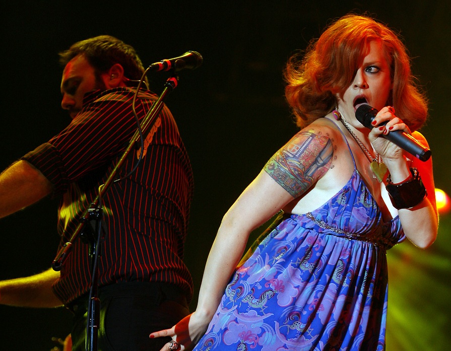 Scissor Sisters –