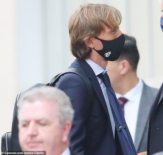 Everyone on the flight including Luca Modric had their face masks on (Daily Mail)