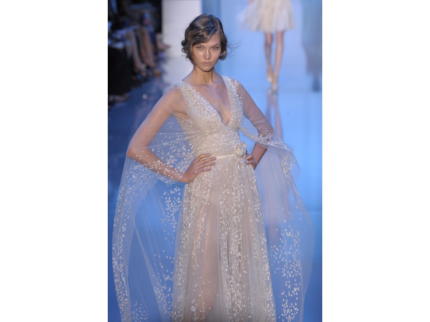 Paris Fashion Week - suknie Ellie Saaba z kolekcji Haute couture.