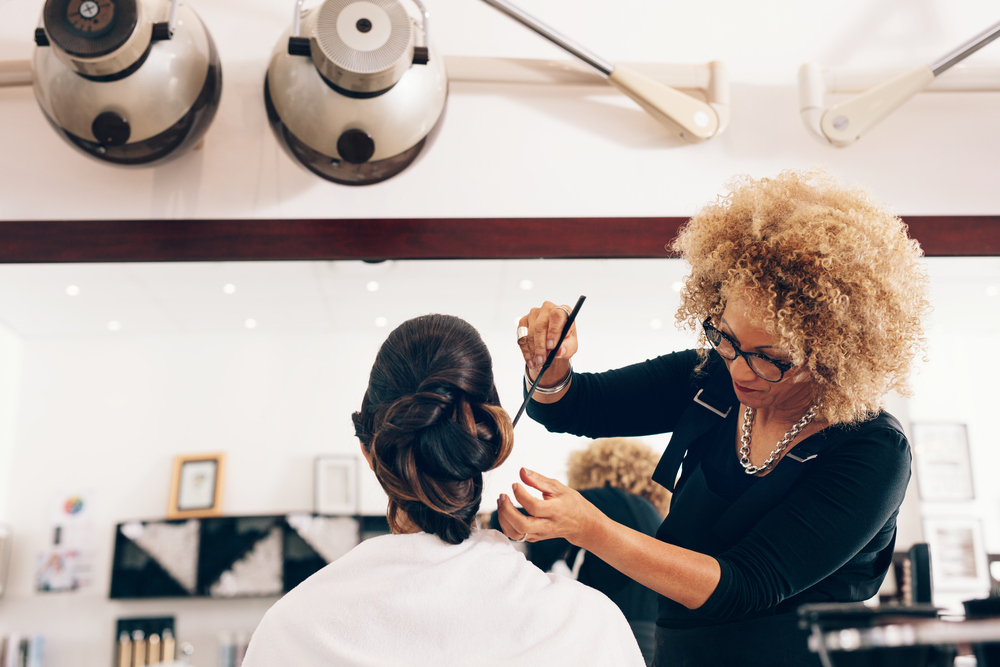 8 passive income ideas for beauty professionals in Africa