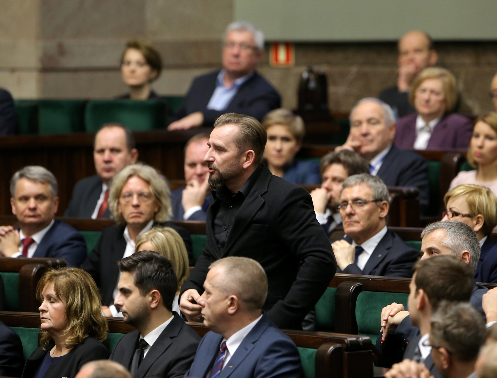 Posłowie 8. kadencji zaprzysiężeni. Ślubowali według roty: