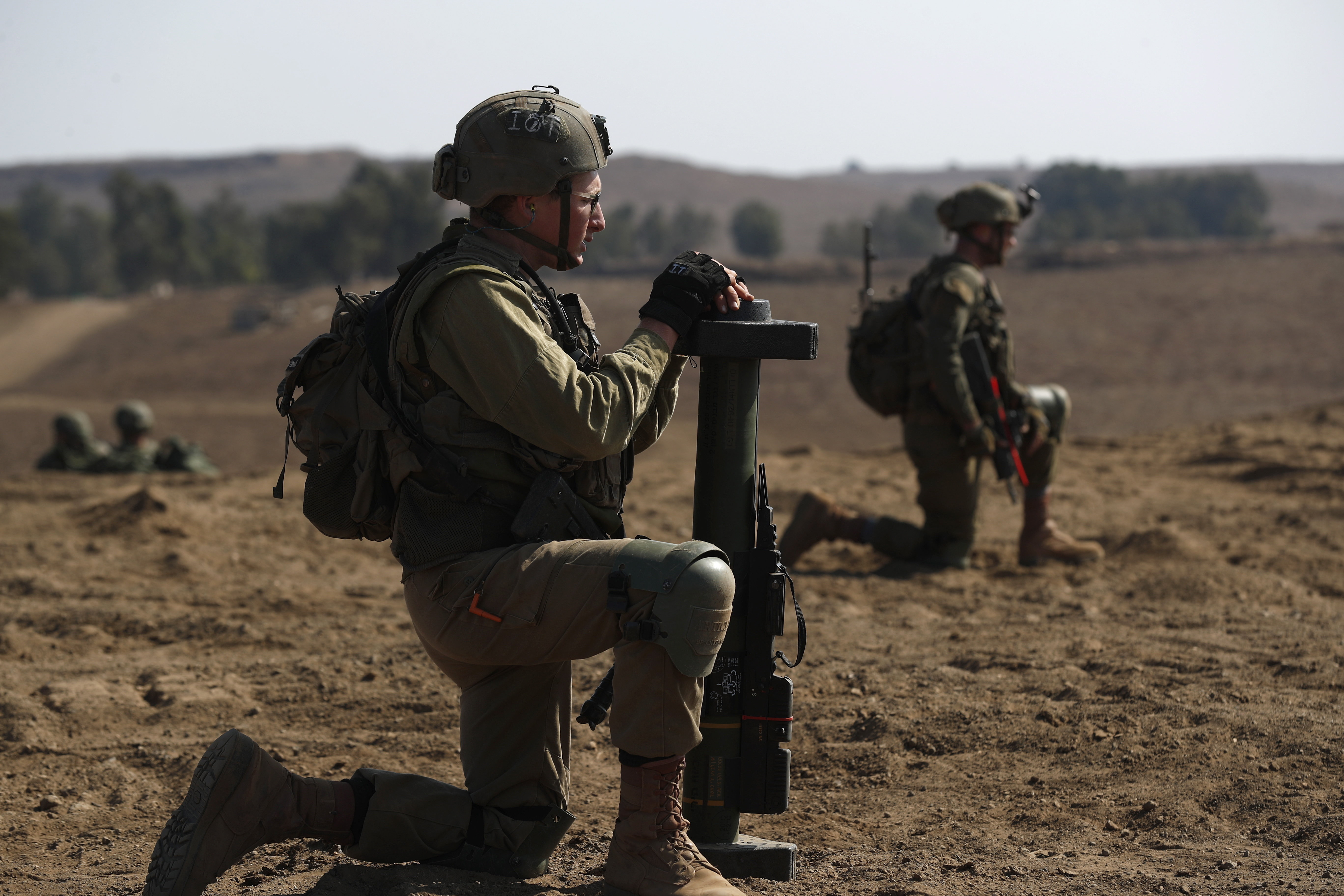 Magyarországon tanuló izraeli fiatalok keresnek repjegyeket, hogy hazamehessenek harcolni