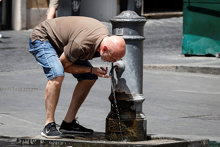 Tombol a hőség, megdőlt a melegrekord: majdnem 50 fokot mértek Törökországban