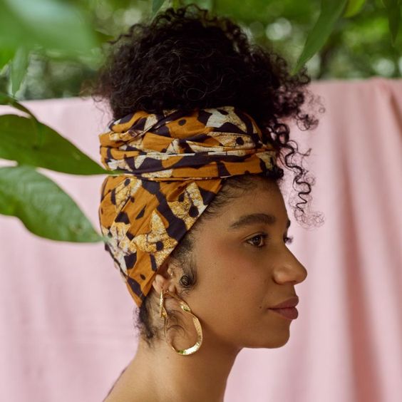 Style guide: 5 ways to style a headwrap 5 The half wrap {pinterest}
