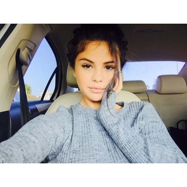 7. Selena Gomez – 2,3 miliona polubień