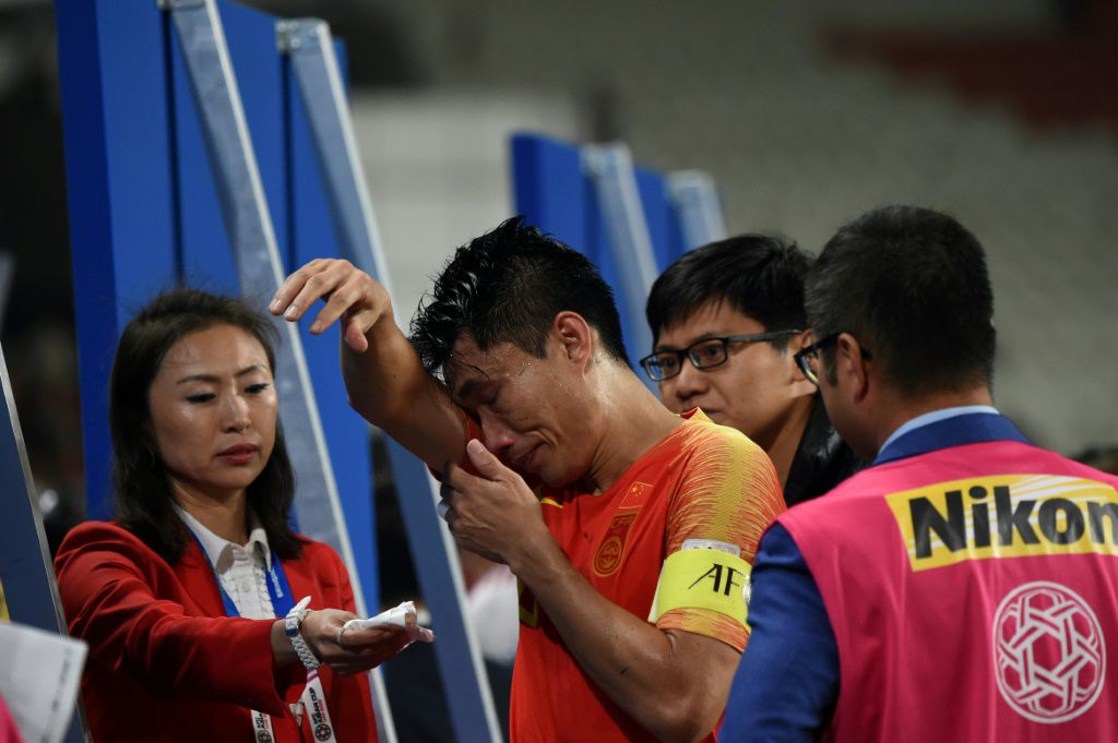 China\'s cash-strapped Guangzhou name Zheng Zhi as player-coach
