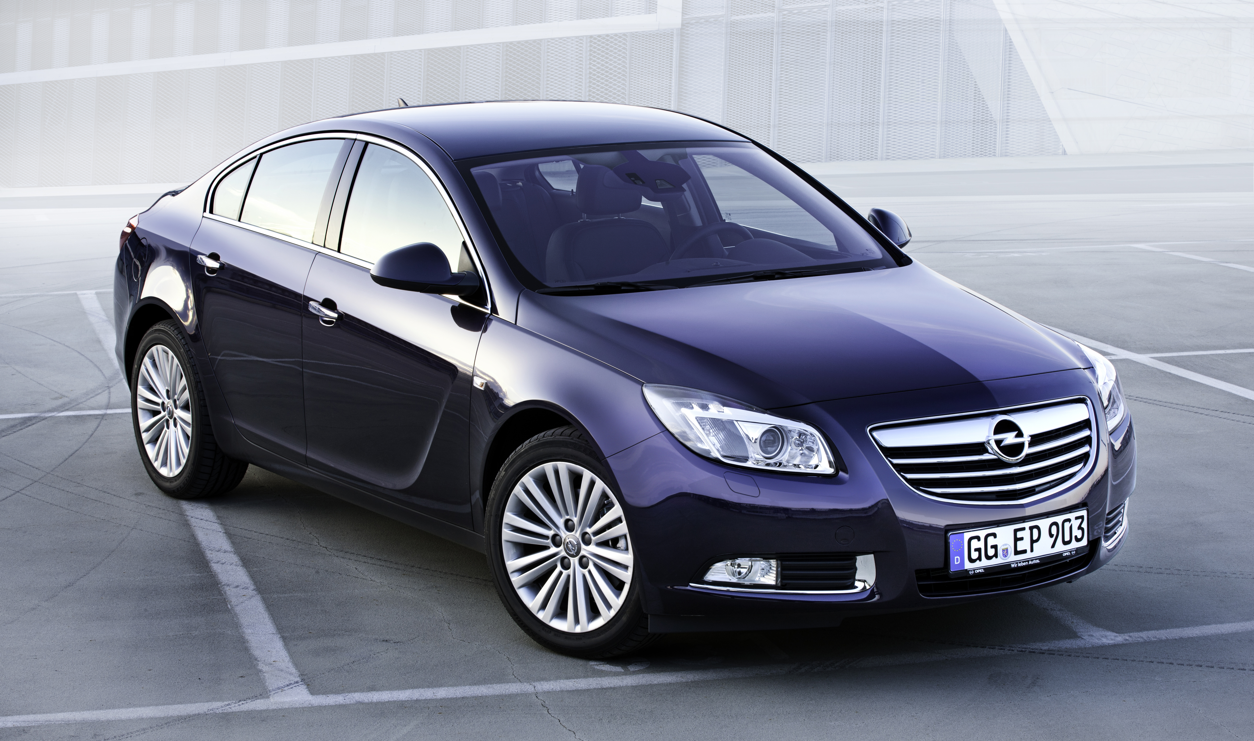 Opel insignia - zdjęcie poglądowe