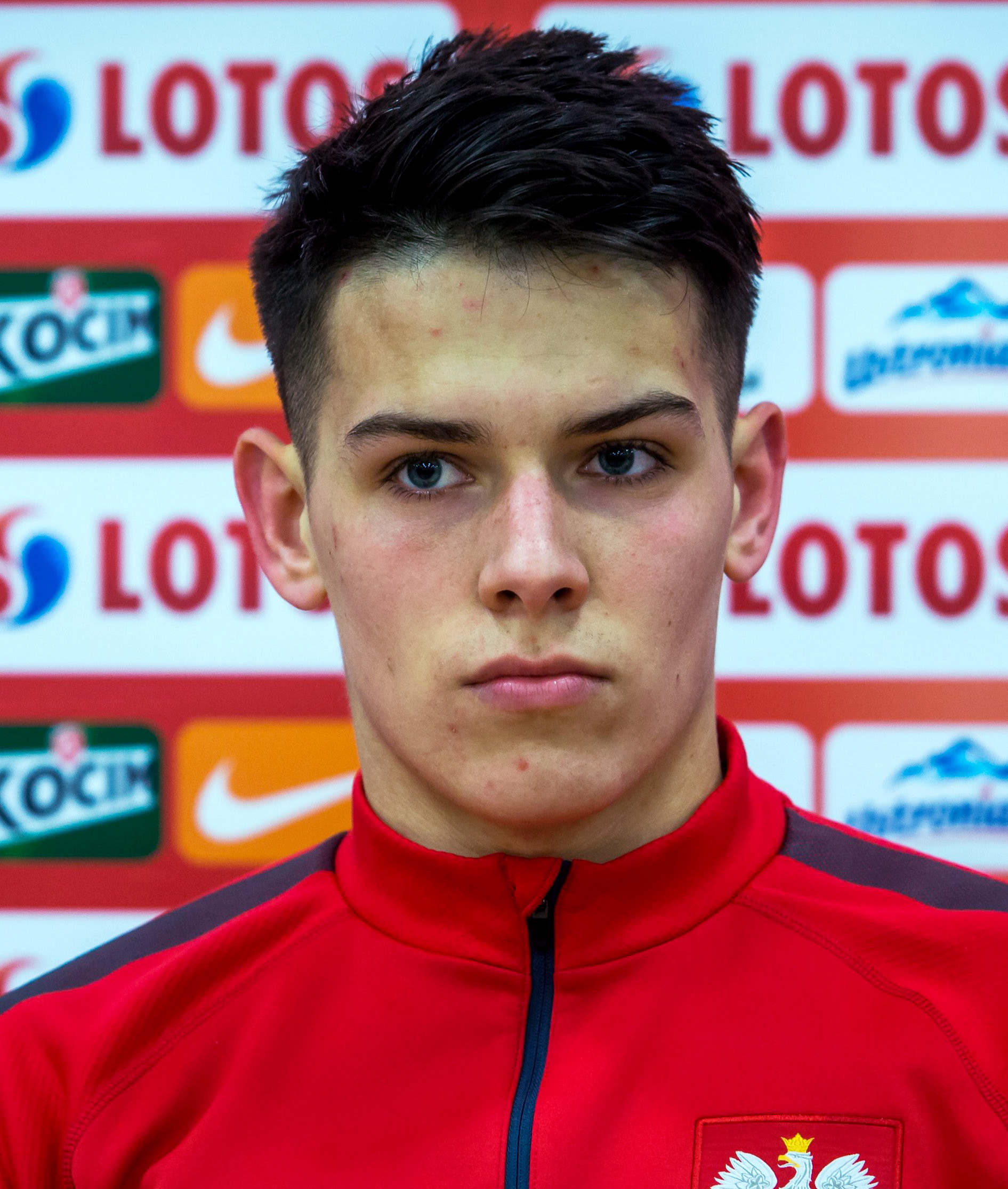 Mariusz Stępiński ur. 12 maja 1995 w Sieradzu klub: Ruch Chorzów mecze w reprezentacji/gole - 2/0; debiut - 02.02.2013 (4:1 z Rumunią w Maladze; mecz nieuznawany przez FIFA)