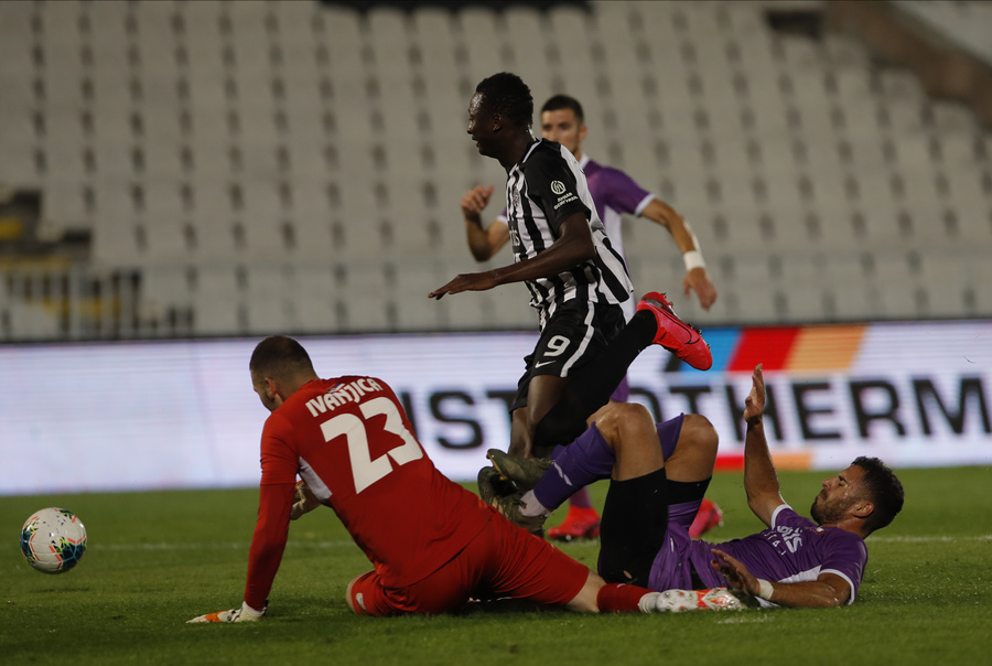 Umar Sadiq netted a brace for his side (Twitter/Partizan Belgrade)