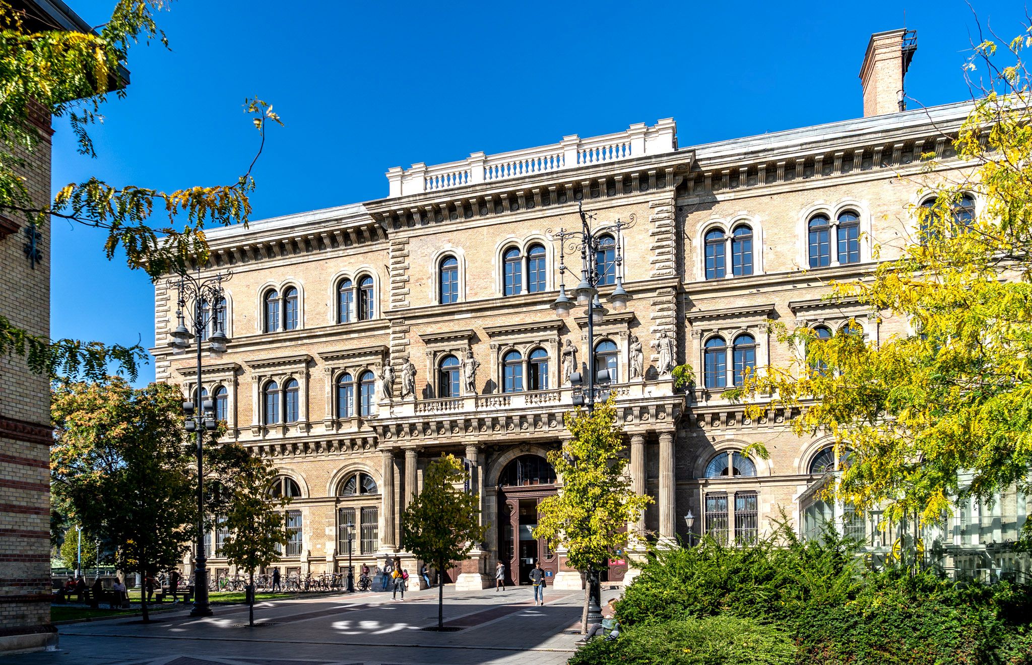 Látványosan kivételezhettek a vizsgán egy diákkal a Budapesti Corvinus Egyetemen: etikai eljárás indult