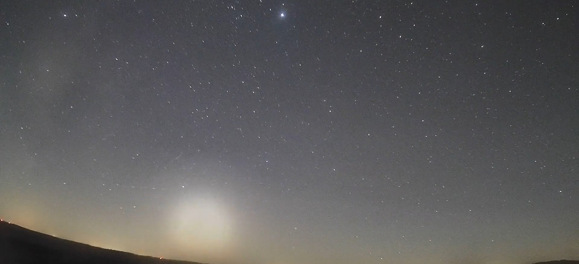 Ön látta? Misztikus fényfelhő jelent meg az égen hétvégén - videó