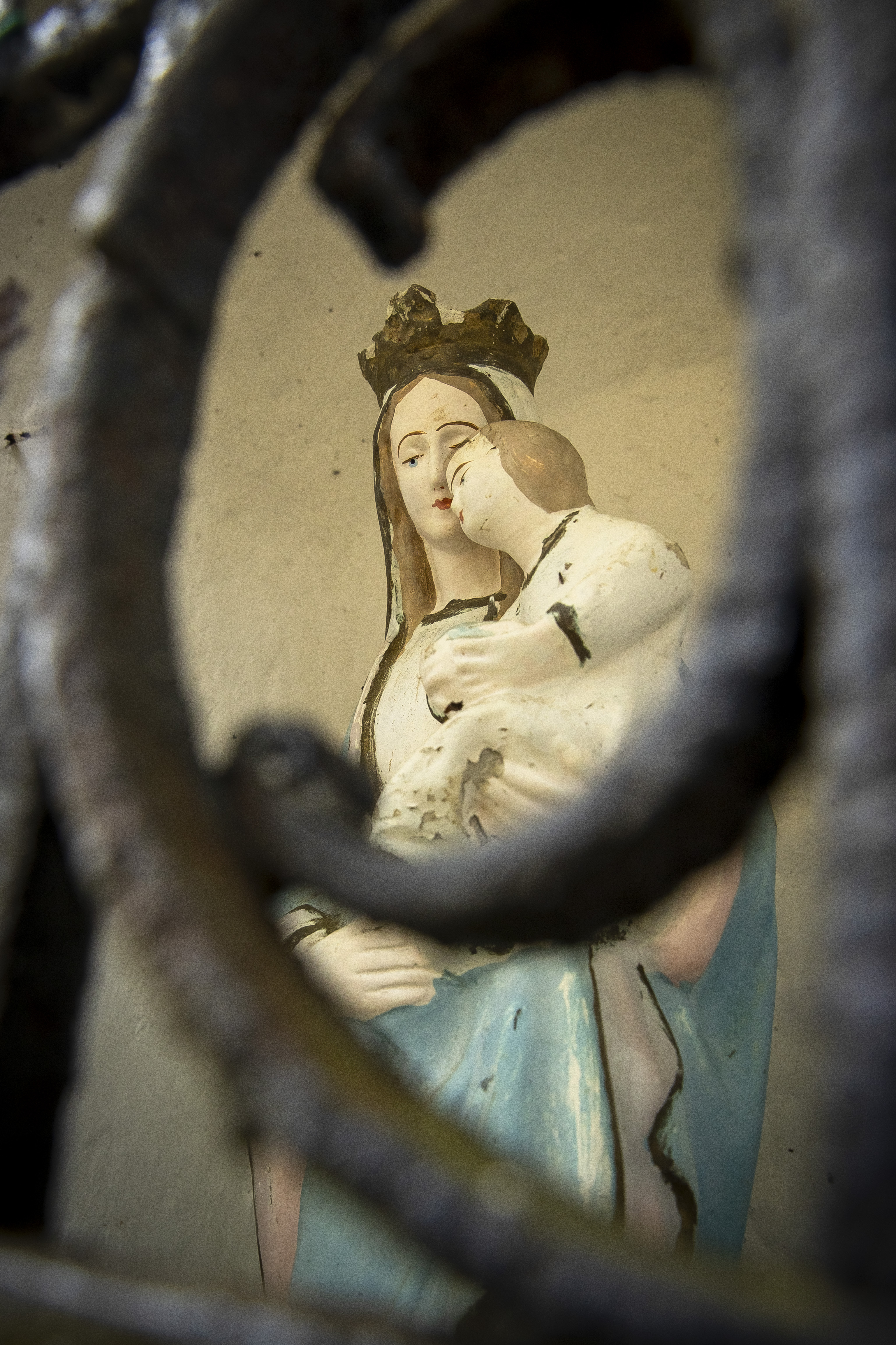 Erdő közepén lapul az elfelejtett csodatévő Mária-szobor – Elijesztették Jézust, sosem derült ki, mit akart mondani