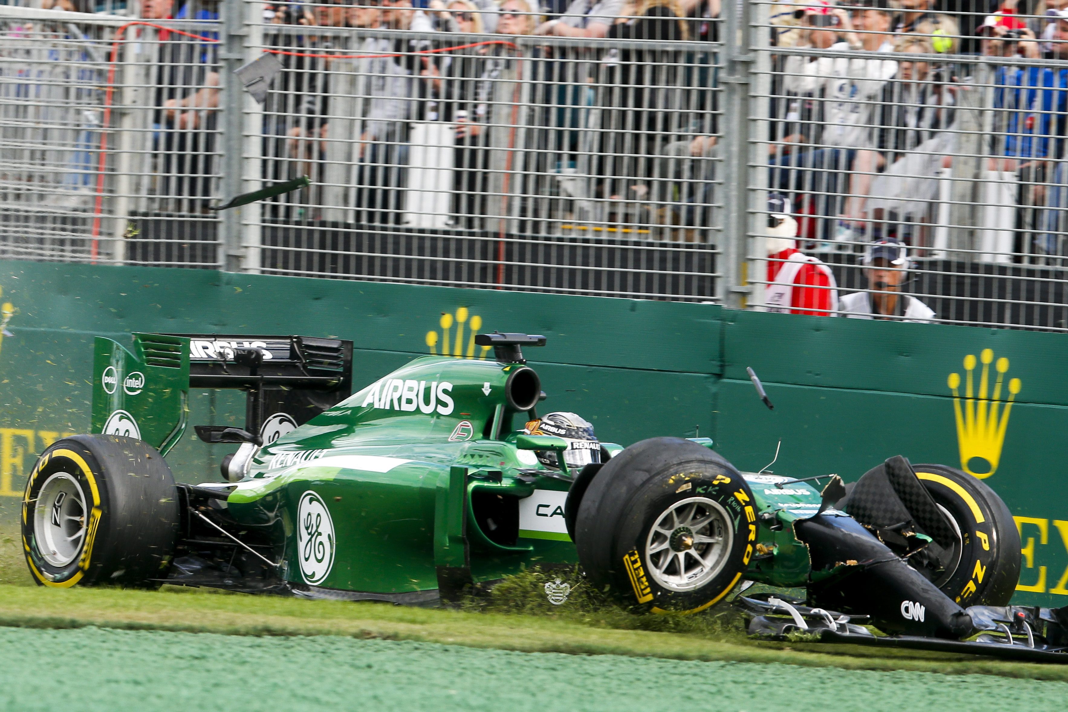 Kamui Kobayashi rozbił bolid tuż po starcie GP Australii