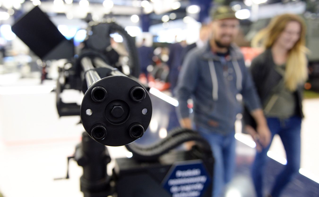 Wielolufowy karabin maszynowy WLKM zaprezentowany podczas XXV Międzynarodowego Salonu Przemysłu Obronnego